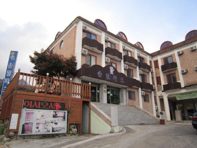 Songwol Park Motel Sokcho Eksteriør billede
